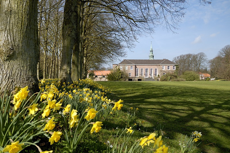 hage00_schloss02