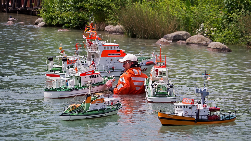 15_1406_Modelle_O_239