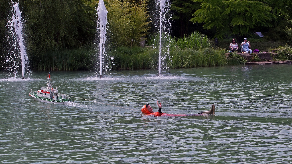 15_1406_Modelle_O_337